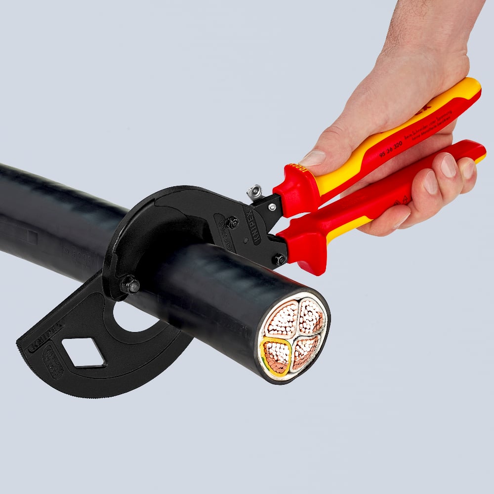 Cable Cutter (ratchet principle, 3-stage) | KNIPEX