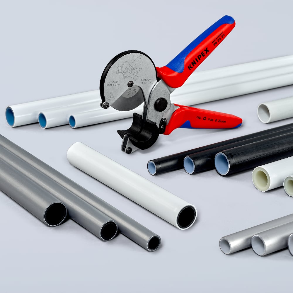 Pipe Cutter For composite and plastic pipes | KNIPEX