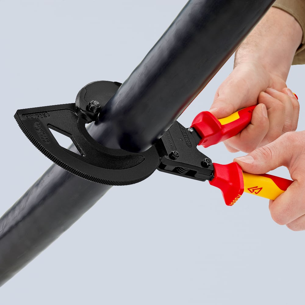 Cable Cutter (ratchet principle, 3-stage) | KNIPEX