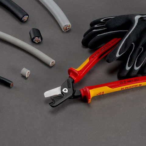 KNIPEX 95 18 225 StepCut XL Cable Shears With Step Cut Insulating Multi
