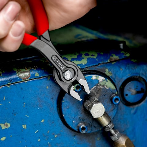 KNIPEX TwinGrip® Szczypce z funkcją chwytu od czoła i z boku | 82 01 150