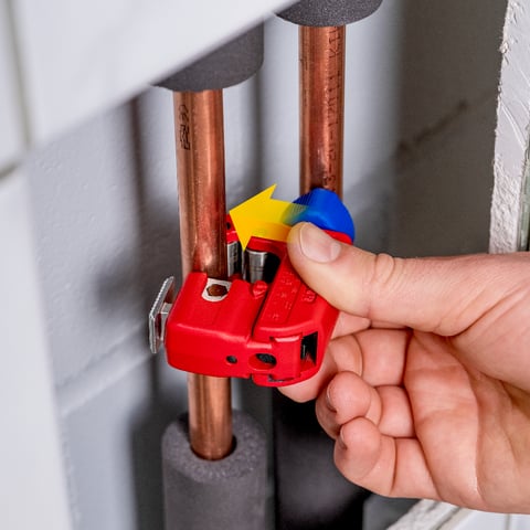 KNIPEX TubiX® S Pipe cutter | 90 31 01