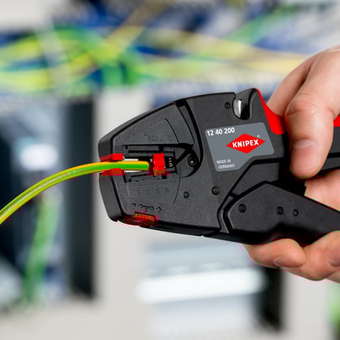 KNIPEX EvoStrip Selbsteinstellende Abisolierzange | 12 40 200