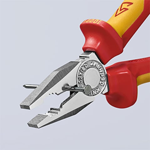 Estuche de herramientas "RED" Electro Set 2 7 piezas | 00 21 15