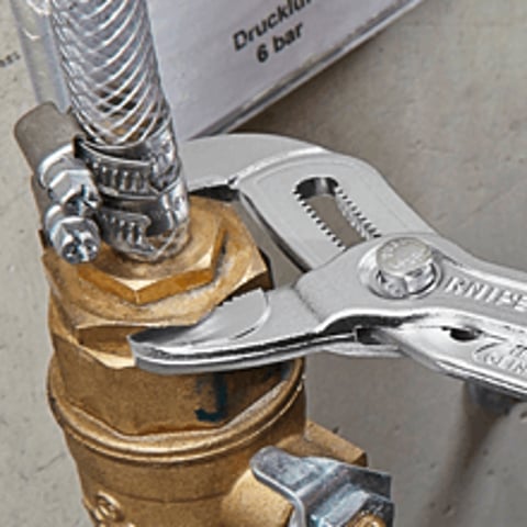 KNIPEX Cobra® Hightech-Wasserpumpenzange | 87 03 180