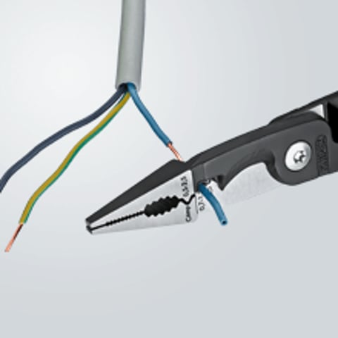 Alicate para instalaciones eléctricas | 13 81 200