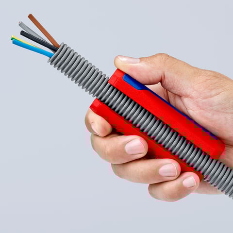 KNIPEX TwistCut® 波形パイプカッター | KNIPEX