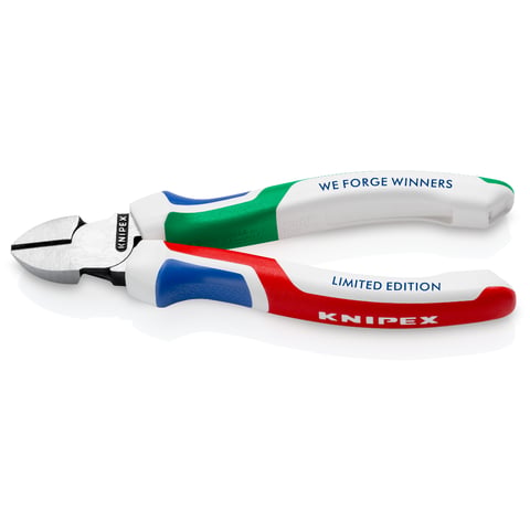 WE FORGE WINNERS LIMITED EDITION IN EXKLUSIVER AKTIONSVERPACKUNG | 70 02 160 S8