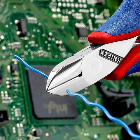 Elektronik-Seitenschneider Mit durchgestecktem Gelenk | 77 12 115