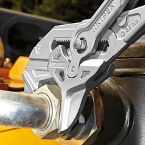 Pliers Wrench XL Pliers and a wrench in a single tool | 86 03 400