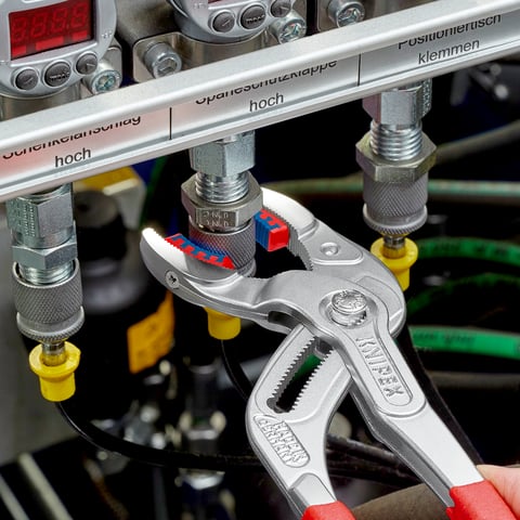 サイフォン・コネクター用プライヤー | KNIPEX