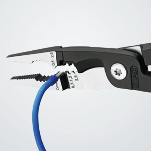 Alicate para instalaciones eléctricas | 13 81 200