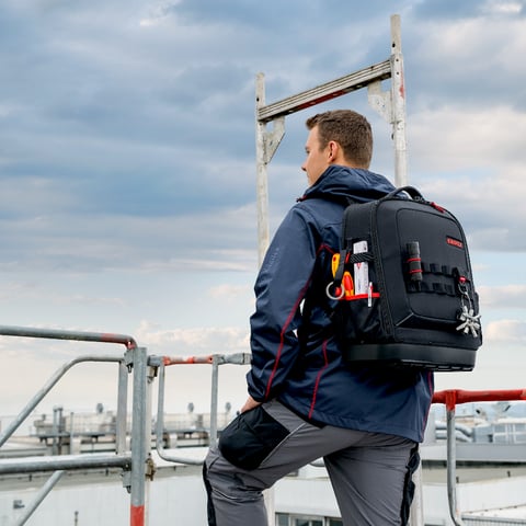 KNIPEX Modular X15 Sanitär-Starter Kompakter Werkzeugrucksack 24-teilig | 00 21 51 HK S
