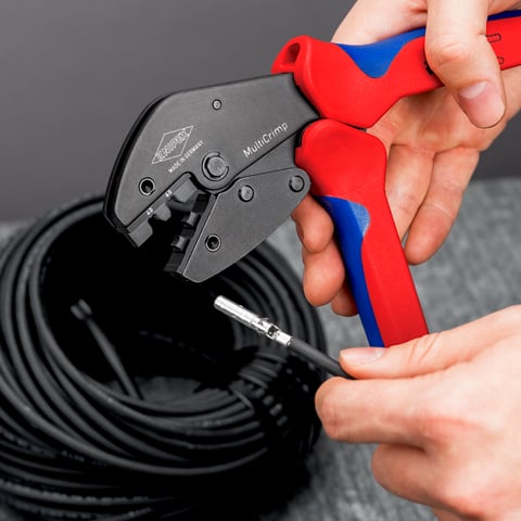 KNIPEX MultiCrimp® Alicate de crimpar com carregador