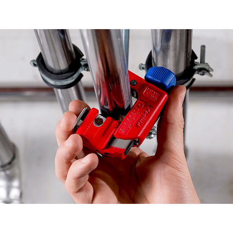 KNIPEX TubiX® S Pipe cutter | 90 31 01