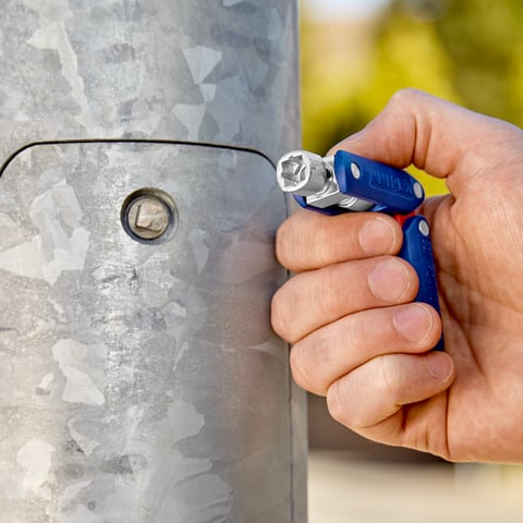 Control Cabinet Key "Double-Joint" | 00 11 06 V03