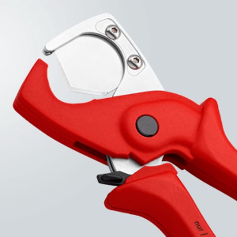 KNIPEX PlastiCut® Cutter for flexible hoses and plastic conduit pipes | 90 20 185