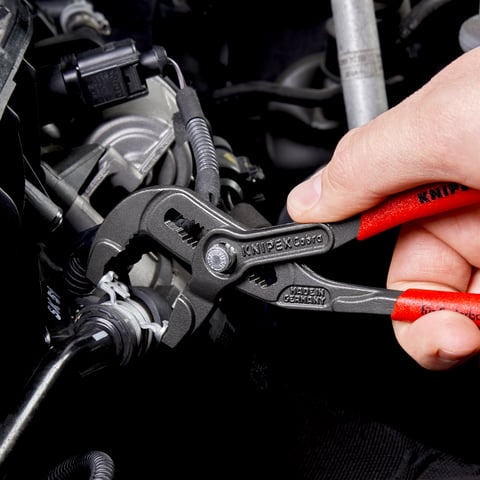 Szczypce do opasek zaciskowych z taśmy sprężynowej | KNIPEX