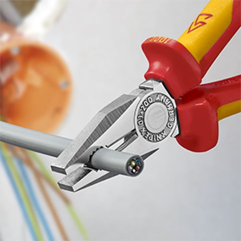Combination Pliers | 03 06 200
