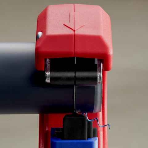 KNIPEX DP50 Tagliatubi per tubi di drenaggio in plastica a parete sottile | 90 23 01 BK