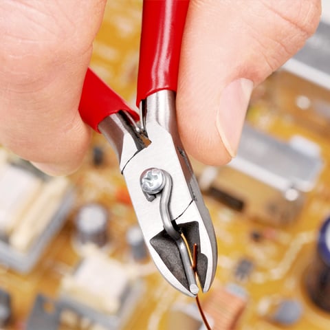 Elektronik-Seitenschneider Mit durchgestecktem Gelenk | 77 11 115