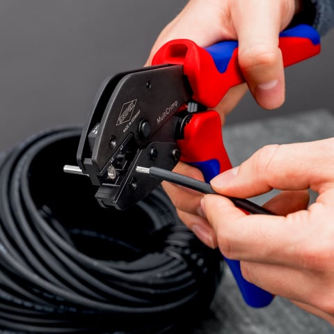 KNIPEX MultiCrimp® Crimping Pliers with changer magazine | 97 33 03