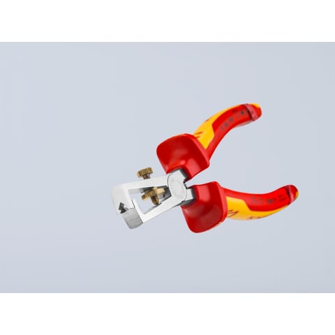 Alicate pelacables Con muelle de apertura universal | 11 06 160 T