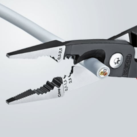 Alicate para instalaciones eléctricas | 13 81 200