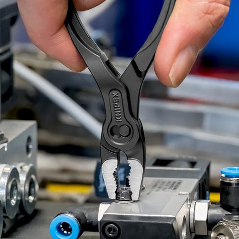 KNIPEX TwinGrip XS Kompakte Front- und Seitengreifzange | 82 00 100