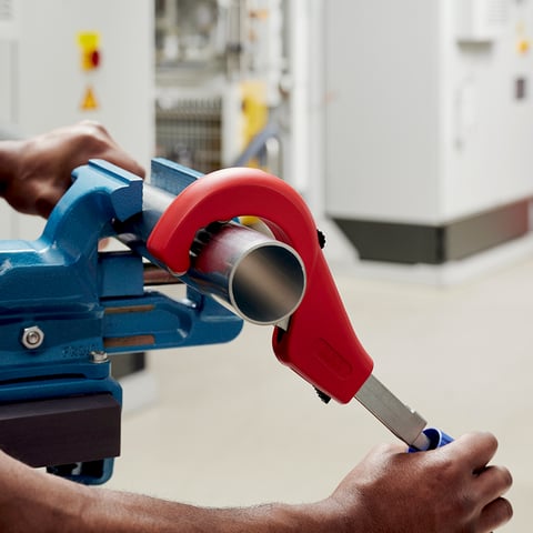 KNIPEX TubiX® XL Rohrabschneider | 90 31 03 BK