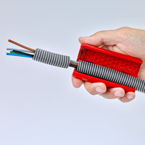 KNIPEX TwistCut® Snijder voor geribbelde buizen | KNIPEX