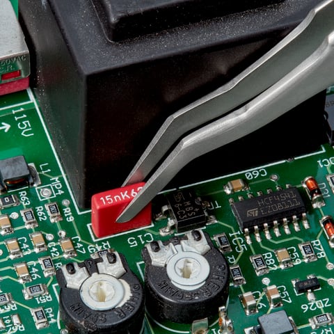 SMD-Präzisionspinzette | 92 01 02