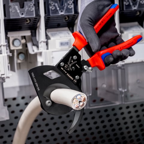 Knipex Tools 95 31 280 SBA Cable Cutters by KNIPEX Tools KNIPEX Ratcheting Cable Cut - Wire Cutters -