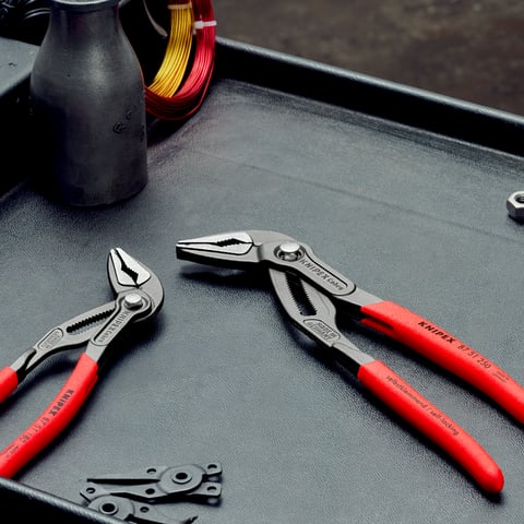 KNIPEX Cobra® ES 超スリム・ウォーターポンププライヤー | KNIPEX