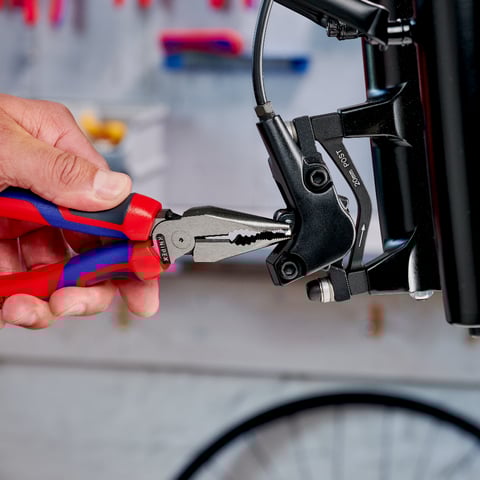 Spitz-Kombizange | KNIPEX