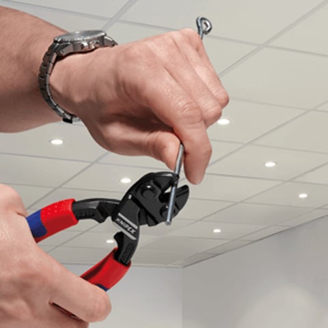 KNIPEX CoBolt® Kompakt-Bolzenschneider | 71 02 200