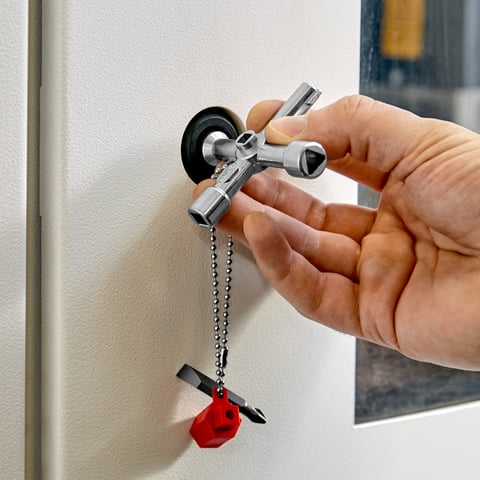 Control Cabinet Key For all standard cabinets and shut-off systems