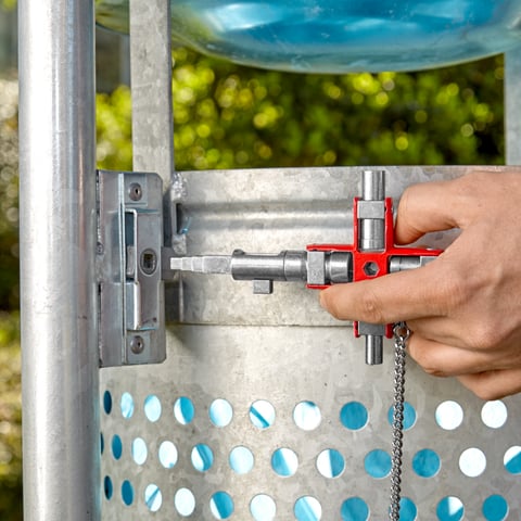Universal Key "Construction" For all standard cabinets and shut-off systems | 00 11 06 V01