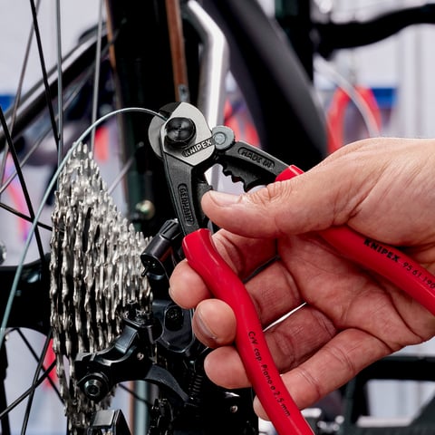 ワイヤーロープカッター（ハサミ式） 鍛造品 | KNIPEX