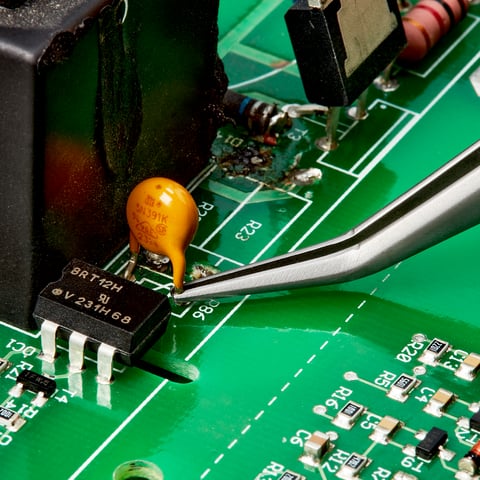 SMD-Präzisionspinzette | 92 02 54